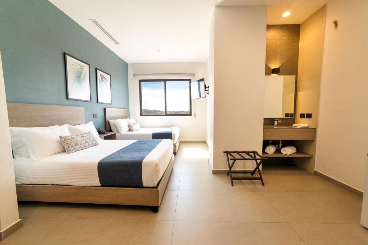 Th Hotel & Vivienda Tepatitlán de Morelos Exteriör bild